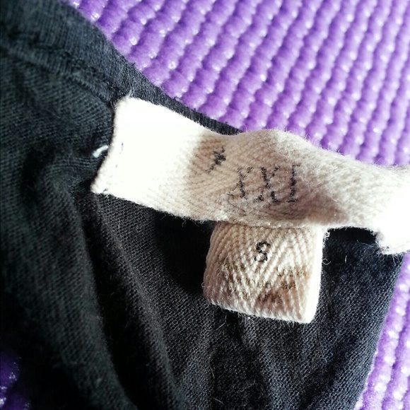 F21 Racerback Tank - Picture 3 of 3